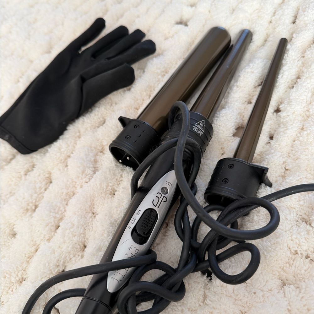 3-In- 1 Black Curling Wand with Glove